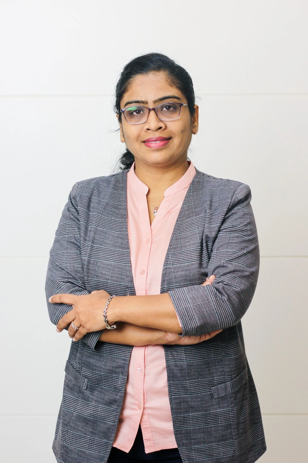 Dr. Kirti Bhawle - Solat